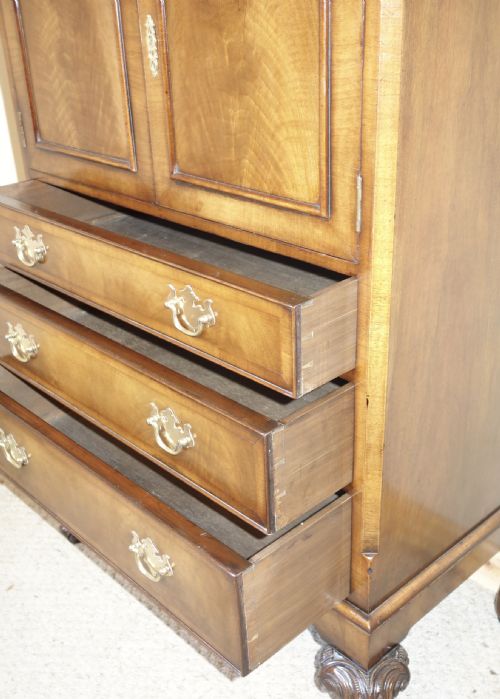 WALNUT TALLBOY CHEST OF DRAWERS BY MAPLE - ADDITIONAL PHOTO 2
