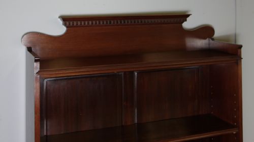 MAHOGANY OPEN BOOKCASE - ADDITIONAL PHOTO 1