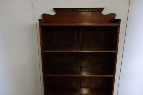 MAHOGANY OPEN BOOKCASE - ADDITIONAL PHOTO 3