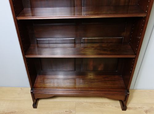 MAHOGANY OPEN BOOKCASE - ADDITIONAL PHOTO 5