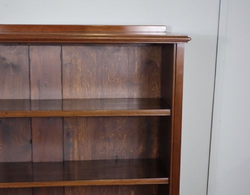 SMALL MAHOGANY OPEN BOOKCASE - ADDITIONAL PHOTO 1