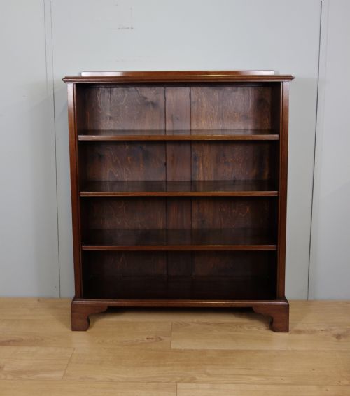 SMALL MAHOGANY OPEN BOOKCASE - ADDITIONAL PHOTO 6