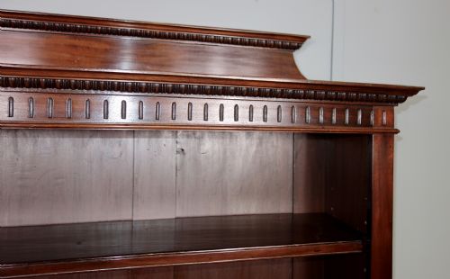 EDWARDIAN OPEN MAHOGANY BOOKCASE - ADDITIONAL PHOTO 3
