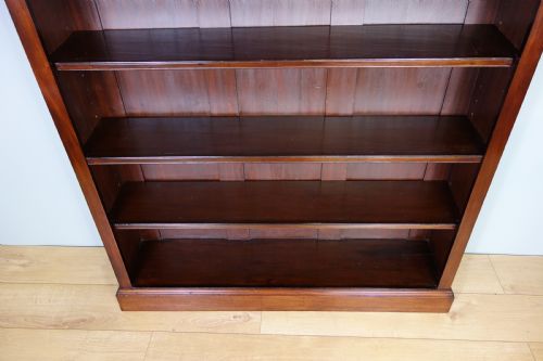 EDWARDIAN OPEN MAHOGANY BOOKCASE - ADDITIONAL PHOTO 5