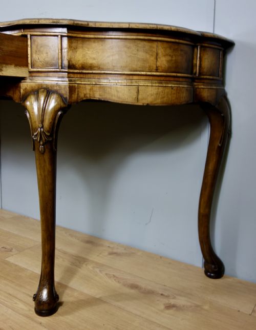 WALNUT CONSOLE TABLE - ADDITIONAL PHOTO 5