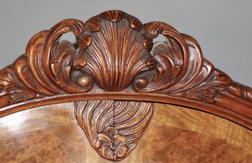 FIGURED WALNUT COCKTAIL CABINET - ADDITIONAL PHOTO 1