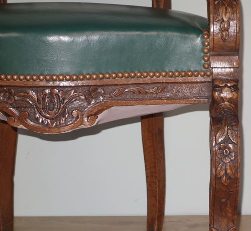 CARVED OAK VICTORIAN DESK CHAIR - ADDITIONAL PHOTO 2