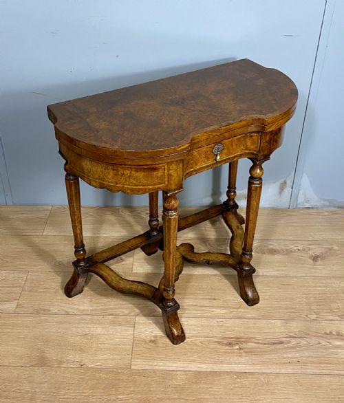 late victorian burr walnut card table - CATEGORY: ANTIQUE TABLES - DATED VICTORIAN