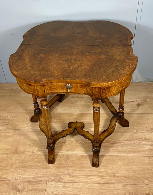 LATE VICTORIAN BURR WALNUT CARD TABLE - ADDITIONAL PHOTO 6