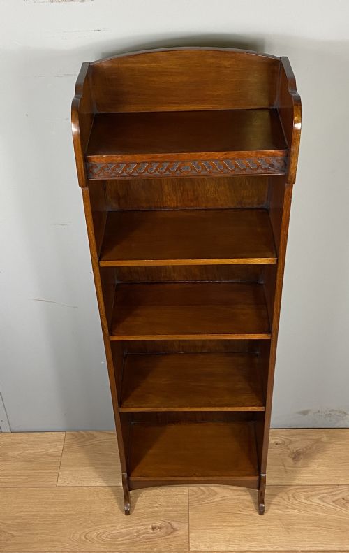 SMALL OPEN MAHOGANY BOOKCASE - ADDITIONAL PHOTO 5