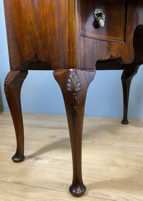 SHAPED WALNUT LOWBOY HALL TABLE - ADDITIONAL PHOTO 9