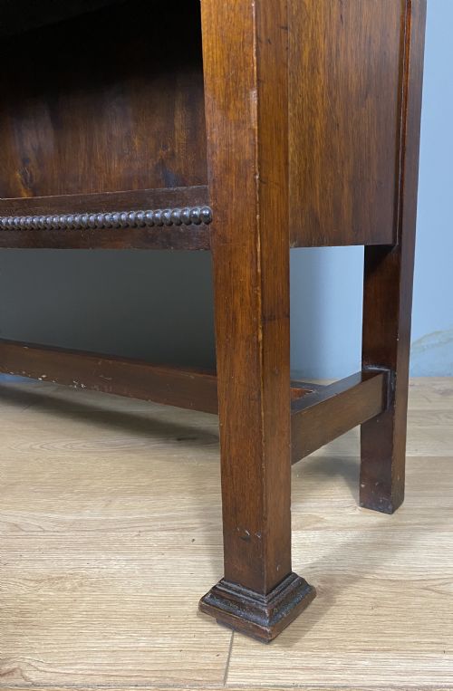 OPEN MAHOGANY BOOKCASE - ADDITIONAL PHOTO 3