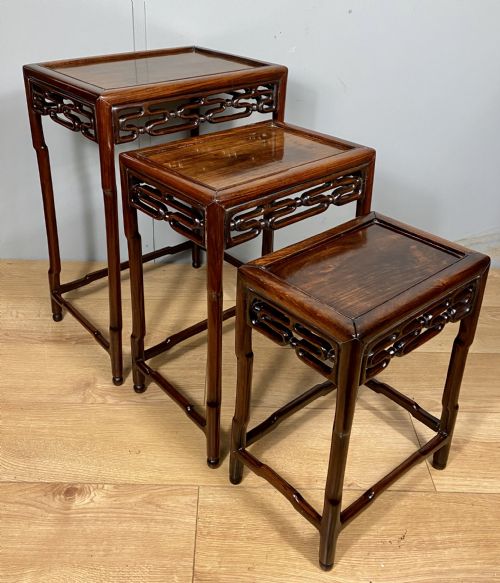 nest of three oriental tables - CATEGORY: ANTIQUE TABLES - DATED 1890
