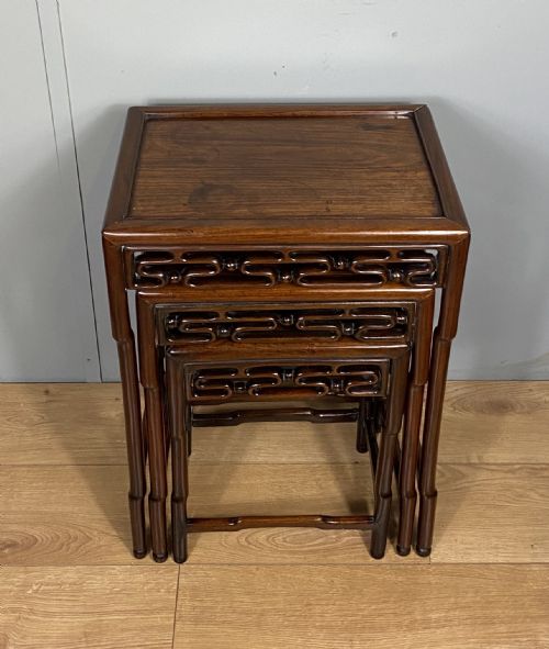 NEST OF THREE ORIENTAL TABLES - ADDITIONAL PHOTO 1