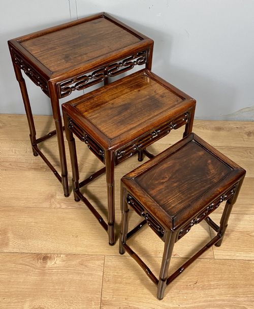 NEST OF THREE ORIENTAL TABLES - ADDITIONAL PHOTO 2