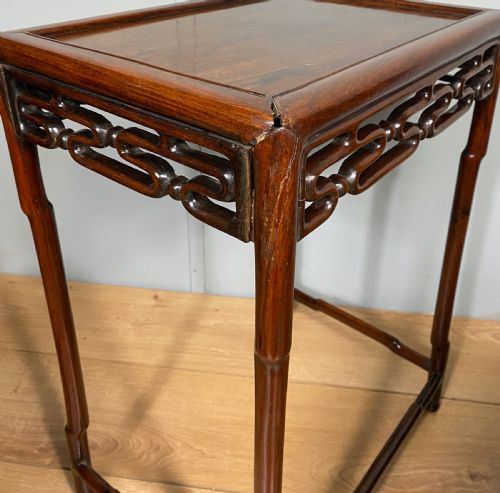 NEST OF THREE ORIENTAL TABLES - ADDITIONAL PHOTO 6