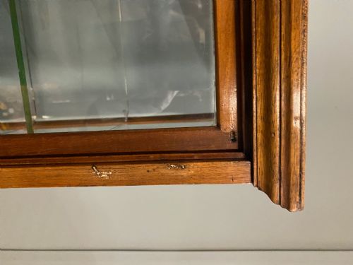 SMALL MAHOGANY SHOP DISPLAY CABINET - ADDITIONAL PHOTO 4
