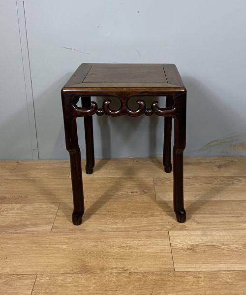 SMALL ORIENTAL HARDWOOD LAMP TABLE - ADDITIONAL PHOTO 2