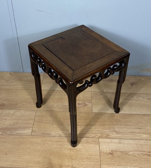 SMALL ORIENTAL HARDWOOD LAMP TABLE - ADDITIONAL PHOTO 4