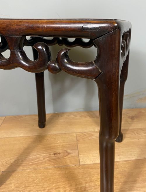 SMALL ORIENTAL HARDWOOD LAMP TABLE - ADDITIONAL PHOTO 6