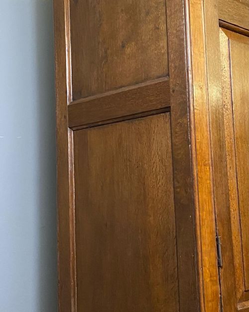 ANTIQUE OAK LIVERY CUPBOARD - ADDITIONAL PHOTO 8