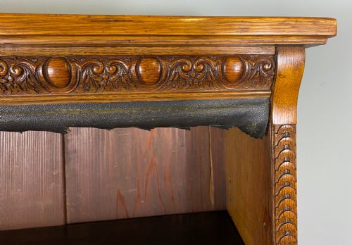VICTORIAN OPEN OAK BOOKCASE - ADDITIONAL PHOTO 2
