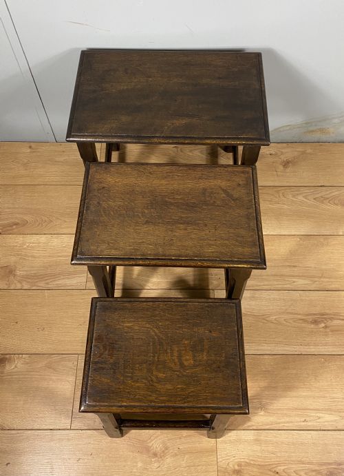 NEST OF THREE OAK TABLES - ADDITIONAL PHOTO 3