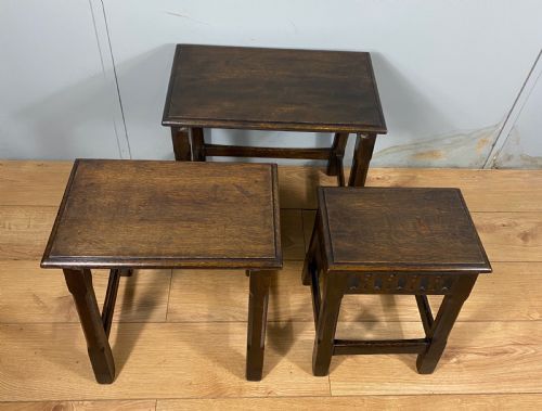 NEST OF THREE OAK TABLES - ADDITIONAL PHOTO 4