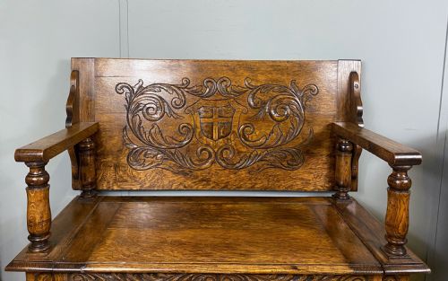 CARVED OAK VICTORIAN MONKS BENCH - ADDITIONAL PHOTO 2