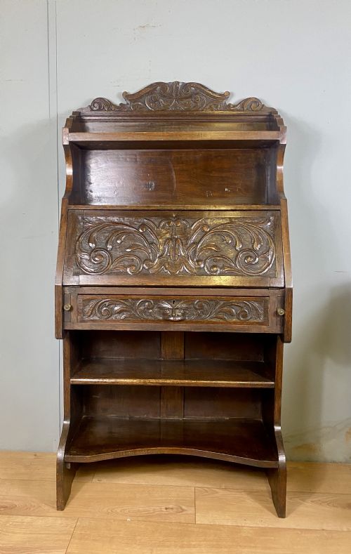 CARVED OAK STUDENT BUREAU BOOKCASE - ADDITIONAL PHOTO 1