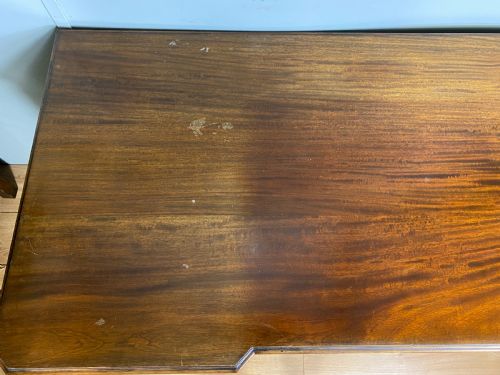EDWARDIAN MAHOGANY CHIPPENDALE STYLE PEDESTAL DESK - ADDITIONAL PHOTO 1
