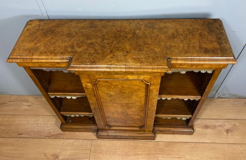 SMALL VICTORIAN WALNUT BOOKCASE - ADDITIONAL PHOTO 1