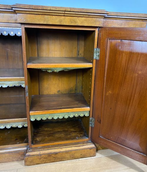 SMALL VICTORIAN WALNUT BOOKCASE - ADDITIONAL PHOTO 9