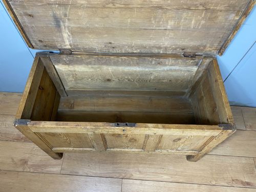 PINE COFFER - ADDITIONAL PHOTO 7