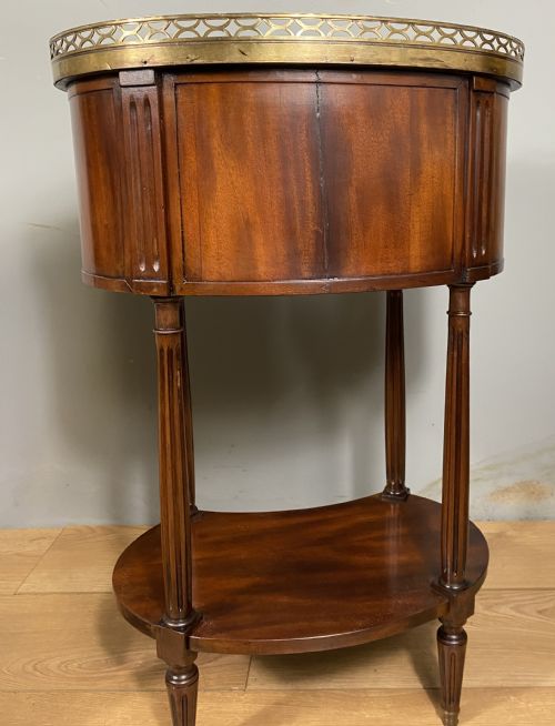PAIR OF FRENCH OVAL MAHOGANY MARBLE BEDSIDE TABLES - ADDITIONAL PHOTO 7