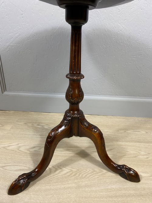 FINE QUALITY MAHOGANY WINE TABLE - ADDITIONAL PHOTO 5