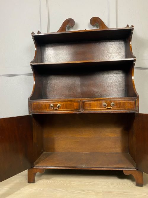 GEORGIAN STYLE MAHOGANY OPEN BOOKCASE - ADDITIONAL PHOTO 4
