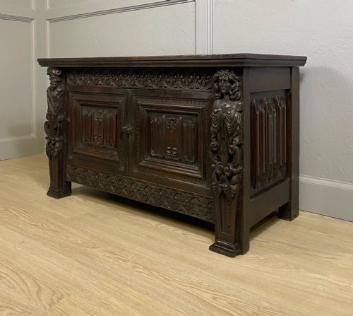 victorian low carved oak cupboard - CATEGORY: ANTIQUE SIDEBOARDS - DATED VICTORIAN