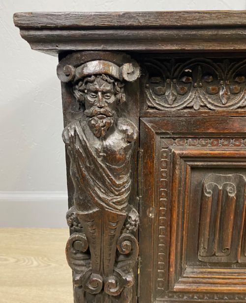 VICTORIAN LOW CARVED OAK CUPBOARD - ADDITIONAL PHOTO 4