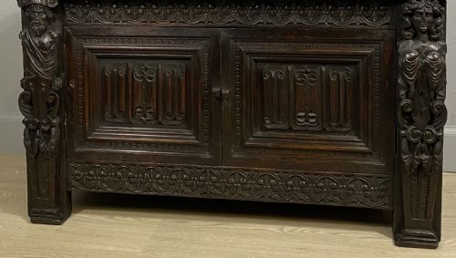 VICTORIAN LOW CARVED OAK CUPBOARD - ADDITIONAL PHOTO 7