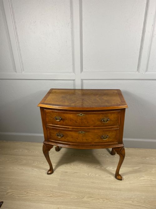 SMALL WALNUT CHEST OF DRAWERS - ADDITIONAL PHOTO 5