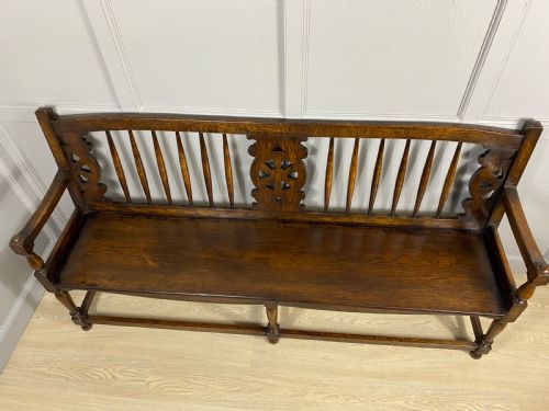 OAK BENCH - ADDITIONAL PHOTO 1