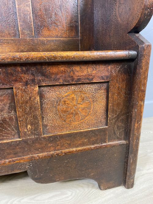 VICTORIAN VERNACULAR PINE BENCH - ADDITIONAL PHOTO 4