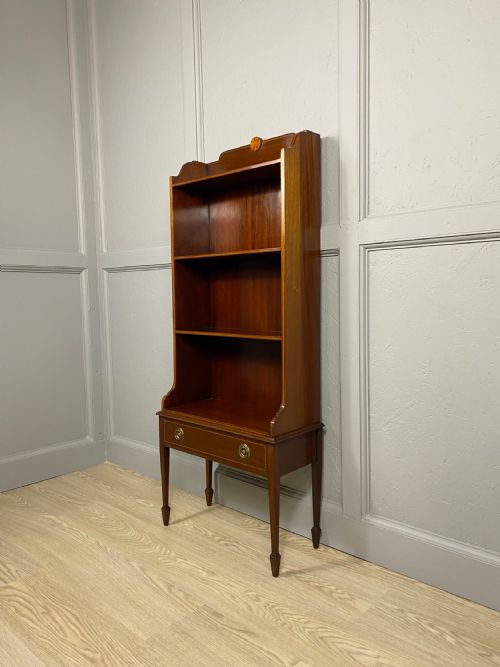 mahogany open bookcase - CATEGORY: ANTIQUE BOOKCASES - DATED 1930