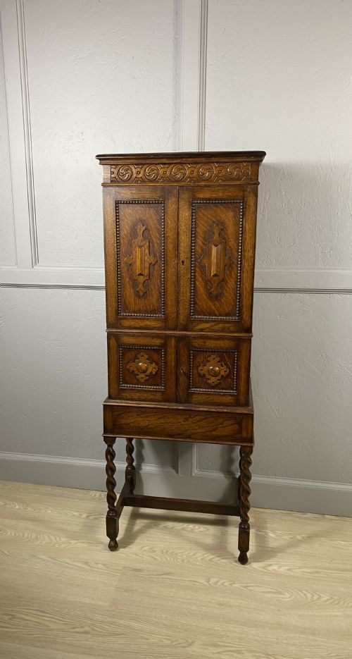 BARLEY TWIST NARROW OAK CABINET - ADDITIONAL PHOTO 5