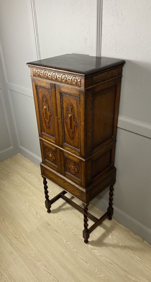 BARLEY TWIST NARROW OAK CABINET - ADDITIONAL PHOTO 6