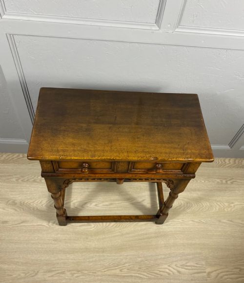 TITCHMARSH GOODWIN SMALL OAK ONE DRAWER TABLE - ADDITIONAL PHOTO 2