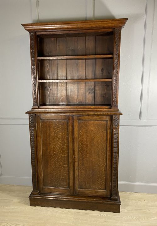 IMPRESSIVE OAK BOOKCASE - ADDITIONAL PHOTO 6
