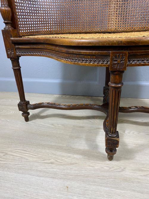WALNUT BERGERE WINDOW SEAT - ADDITIONAL PHOTO 4