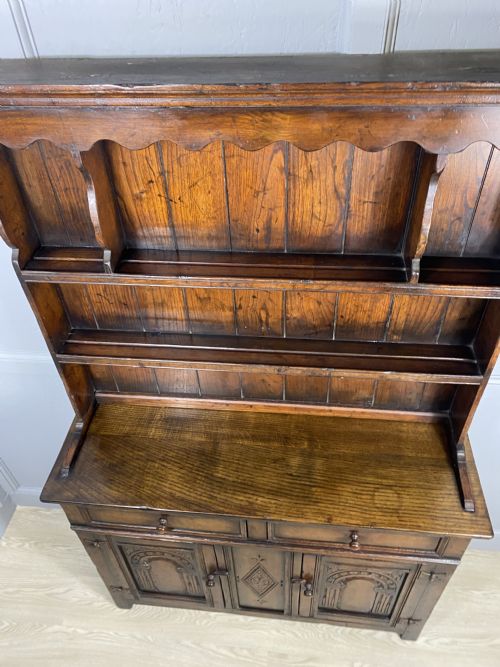 SMALL DISTRESSED IPSWICH OAK DRESSER - ADDITIONAL PHOTO 6
